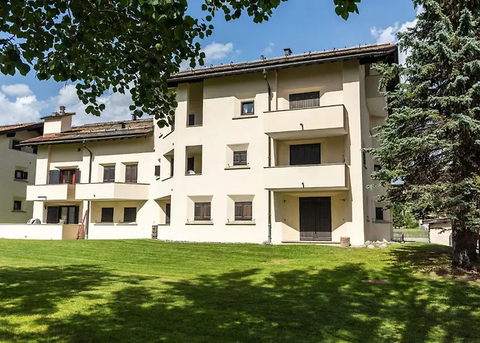 Apartment Chesa Chamuotsch - Celerina